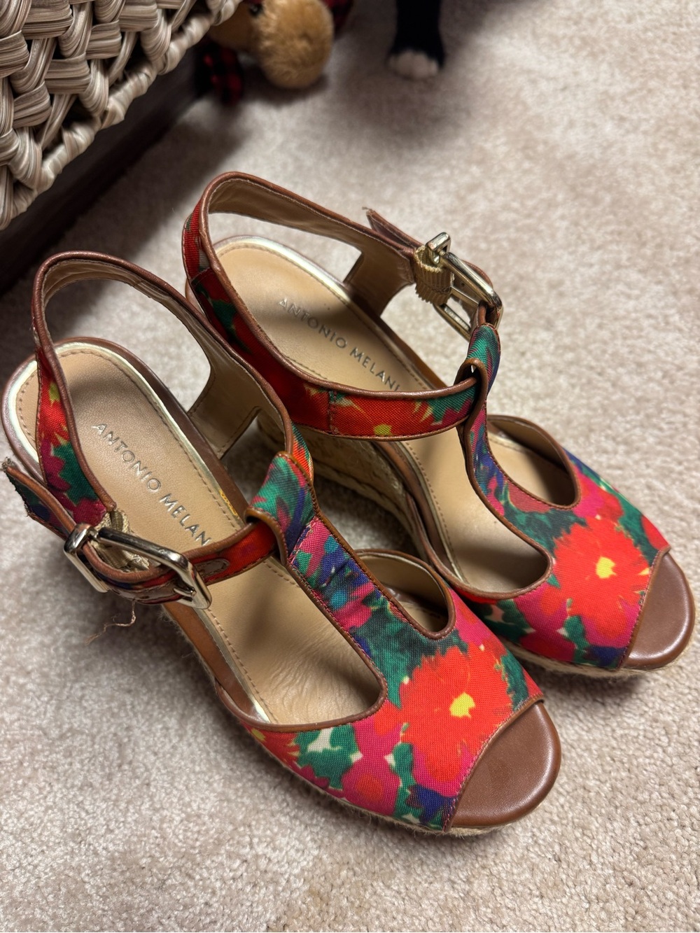 ANTONIO MELANI Red Multicolor Floral Wedge Sandals